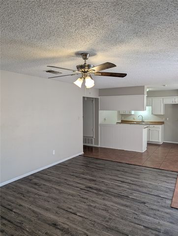 5608 Burton Avenue, Fort Worth, TX 76119