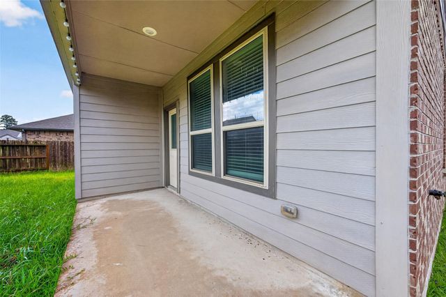 16108 Dockside Street, Crosby, TX 77532