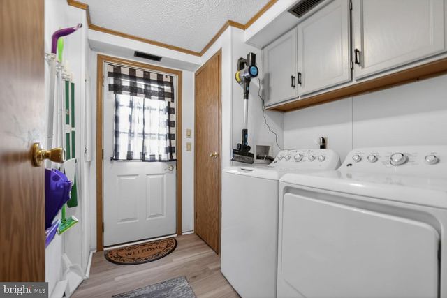 14 HOLIDAY AVE, Hatfield, PA 19440