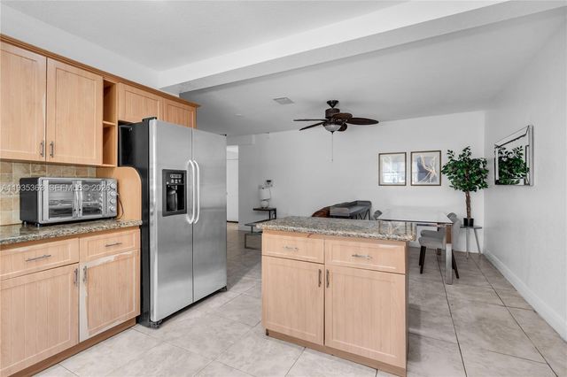 2970 NW 15th St. 2970, Miami, FL 33125