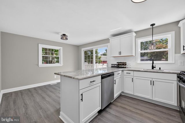 2 PATTERSON AVE, Pennsville, NJ 08070