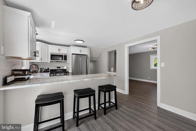 2 PATTERSON AVE, Pennsville, NJ 08070