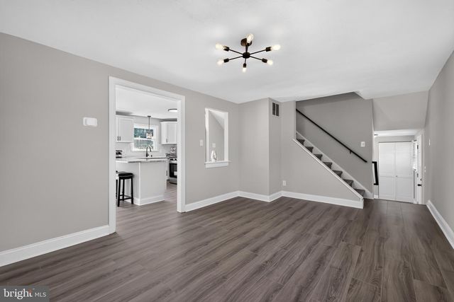 2 PATTERSON AVE, Pennsville, NJ 08070