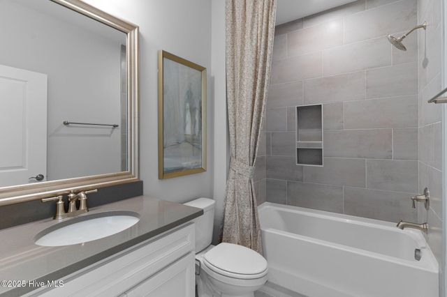 332 Keepsake Drive 1266, Wilmington, NC 28412