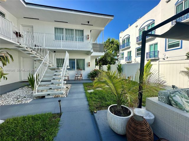 1135 101st St 3, Bay Harbor Islands, FL 33154