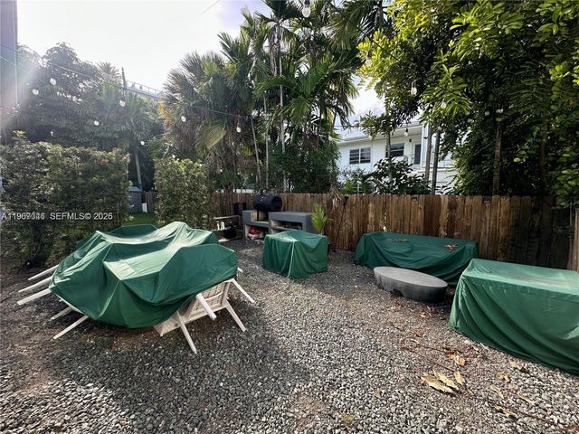 1135 101st St 3, Bay Harbor Islands, FL 33154