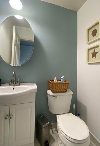 2330 Hillendale Drive, Rochester Hills, MI 48309
