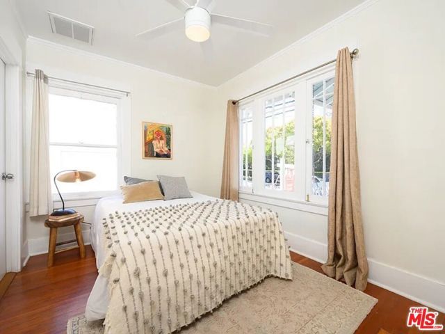 2213 Arizona Avenue ., Santa Monica, CA 90404