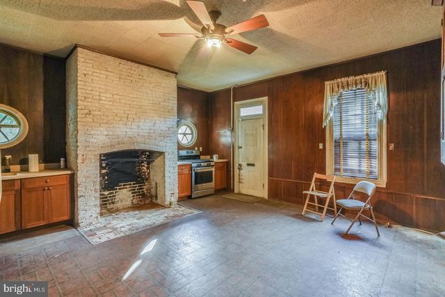 419 S STATE ST, Dover, DE 19901