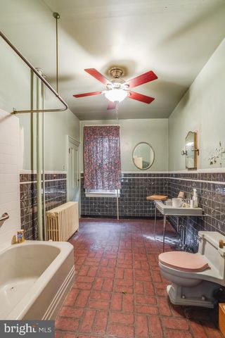 419 S STATE ST, Dover, DE 19901