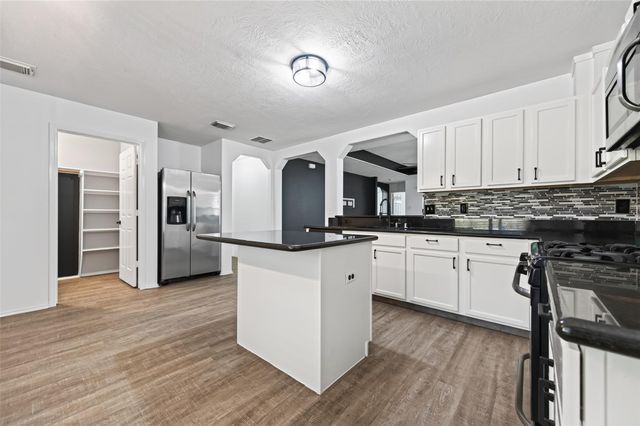 24019 Kingbriar Drive, Spring, TX 77373