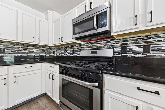 24019 Kingbriar Drive, Spring, TX 77373