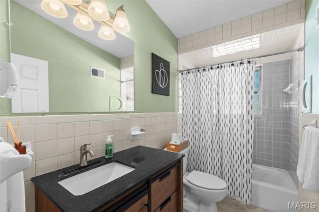 1325 Kappel Drive, St Louis, MO 63135