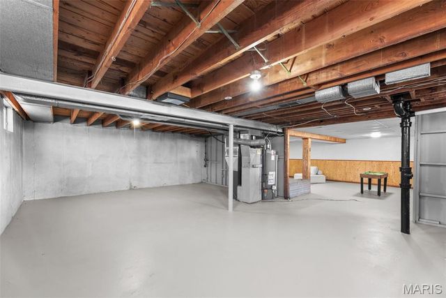 1325 Kappel Drive, St Louis, MO 63135