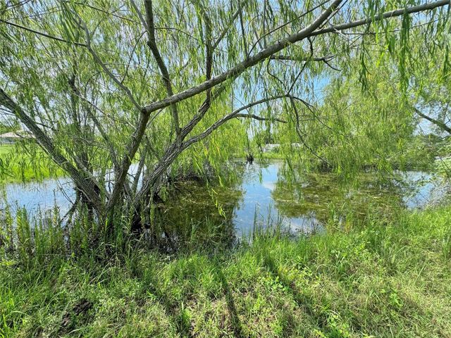 23495 Henson Road, Montgomery, TX 77356