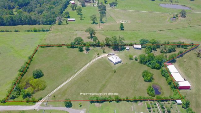 23495 Henson Road, Montgomery, TX 77356