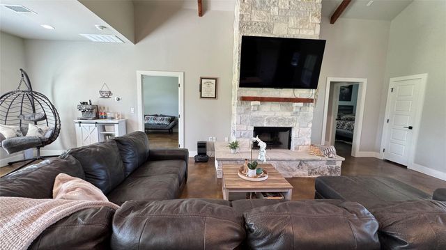 23495 Henson Road, Montgomery, TX 77356
