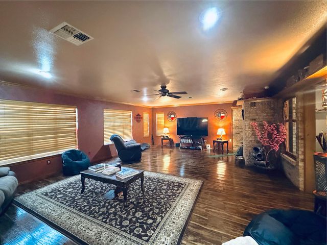 2005 Lister Street, Borger, TX 79007