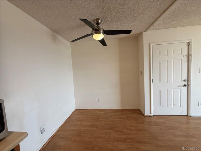10211 Ura Ln 1-301, Thornton, CO 80260