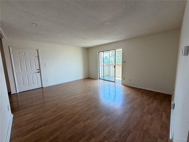 10211 Ura Ln 1-301, Thornton, CO 80260