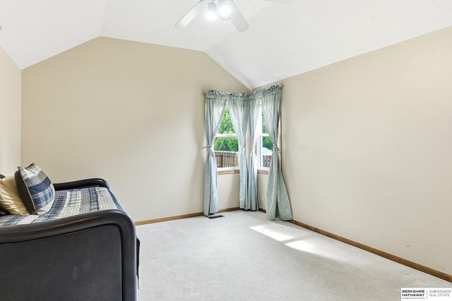 300 S Fillmore Street, Papillion, NE 68046