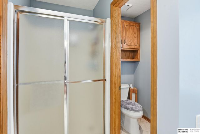300 S Fillmore Street, Papillion, NE 68046