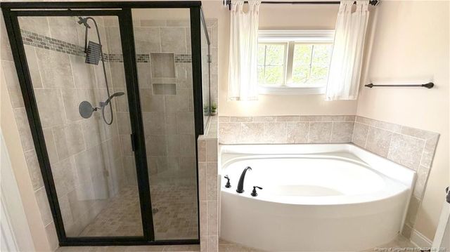 3032 Eaglecrest Lane, Fayetteville, NC 28306