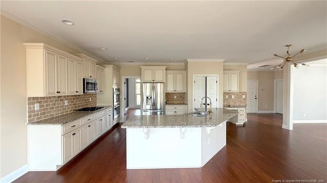3032 Eaglecrest Lane, Fayetteville, NC 28306