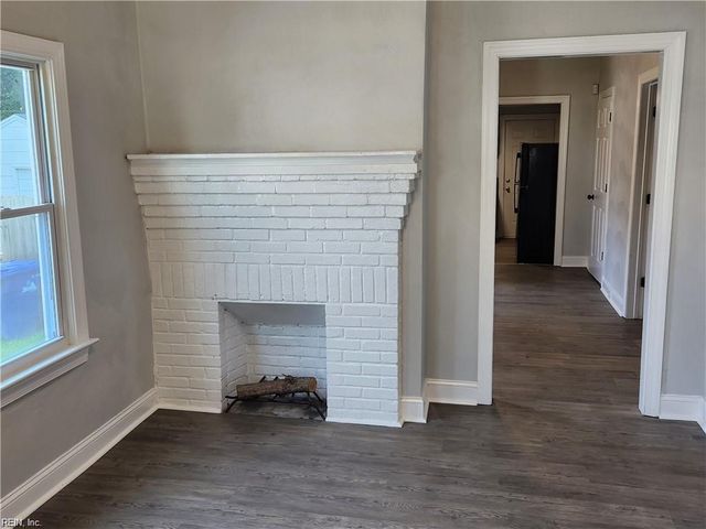 2007 Elm ST, Portsmouth, VA 23704