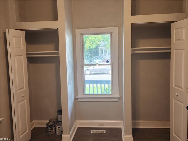 2007 Elm ST, Portsmouth, VA 23704