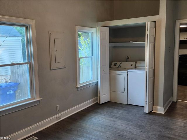 2007 Elm ST, Portsmouth, VA 23704