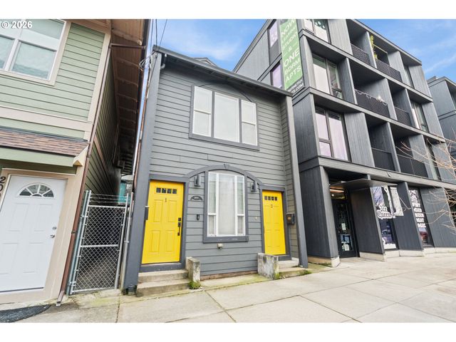 -1 Se 11TH Ave, Portland, OR 97214