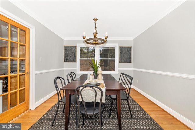 674 COLLEGE PKWY, Rockville, MD 20850