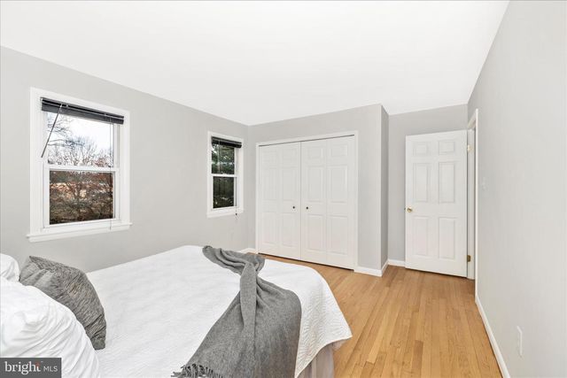 674 COLLEGE PKWY, Rockville, MD 20850