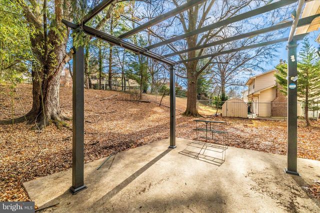 674 COLLEGE PKWY, Rockville, MD 20850