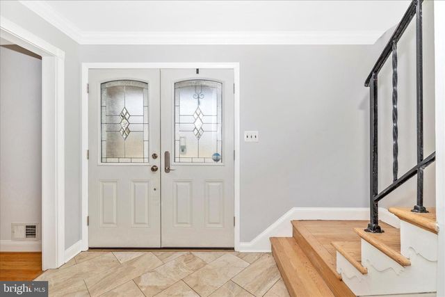 674 COLLEGE PKWY, Rockville, MD 20850