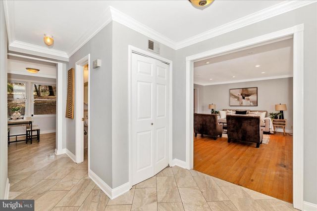 674 COLLEGE PKWY, Rockville, MD 20850