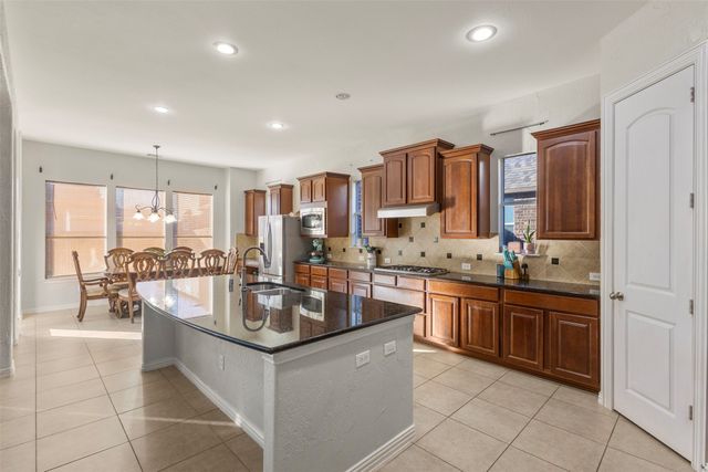 1531 Halsey Drive, Duncanville, TX 75137