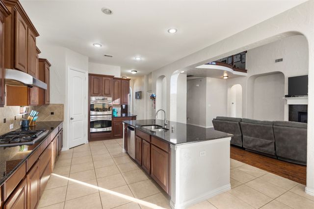 1531 Halsey Drive, Duncanville, TX 75137