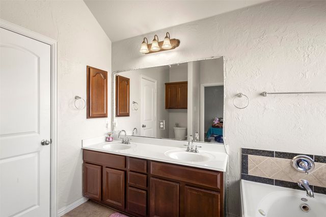 1531 Halsey Drive, Duncanville, TX 75137