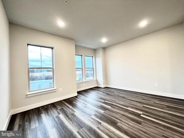 21 MORRISON DR, Gaithersburg, MD 20878