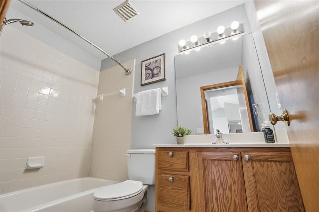 7750 Crystal Lake Lane, Hamilton Twp, OH 45039