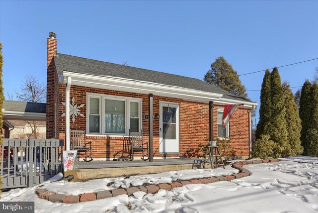 1015 TRINITY RD, York, PA 17408