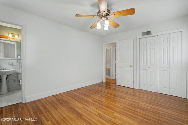 8476 W Southaven Circle, Southaven, MS 38671