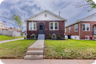 5962 S Cuba Court, St Louis, MO 63139