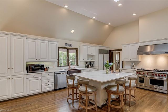 2840 Reynolds Drive, Winston-salem, NC 27104