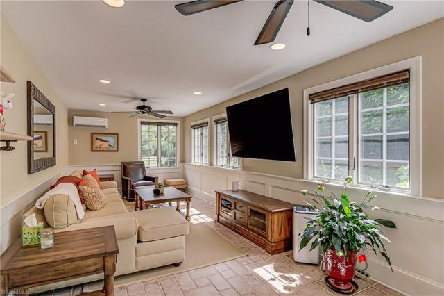 2840 Reynolds Drive, Winston-salem, NC 27104