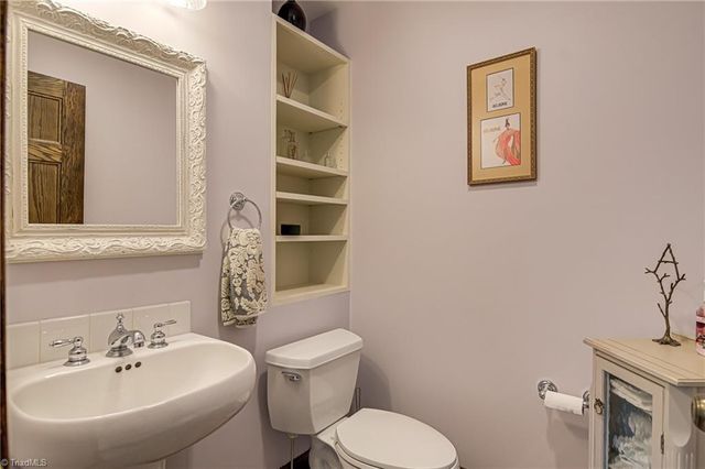 2840 Reynolds Drive, Winston-salem, NC 27104