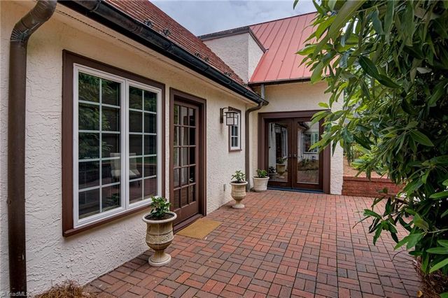 2840 Reynolds Drive, Winston-salem, NC 27104