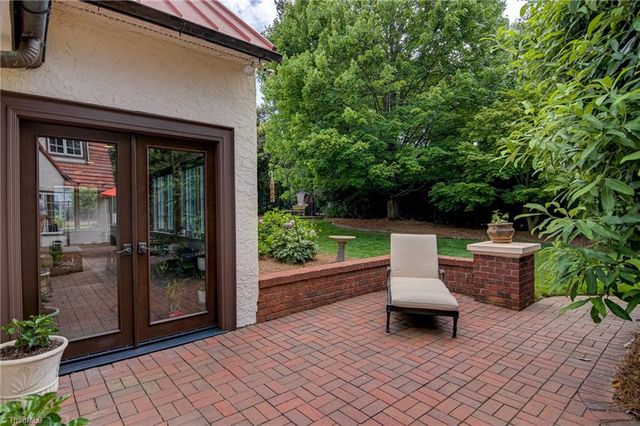 2840 Reynolds Drive, Winston-salem, NC 27104